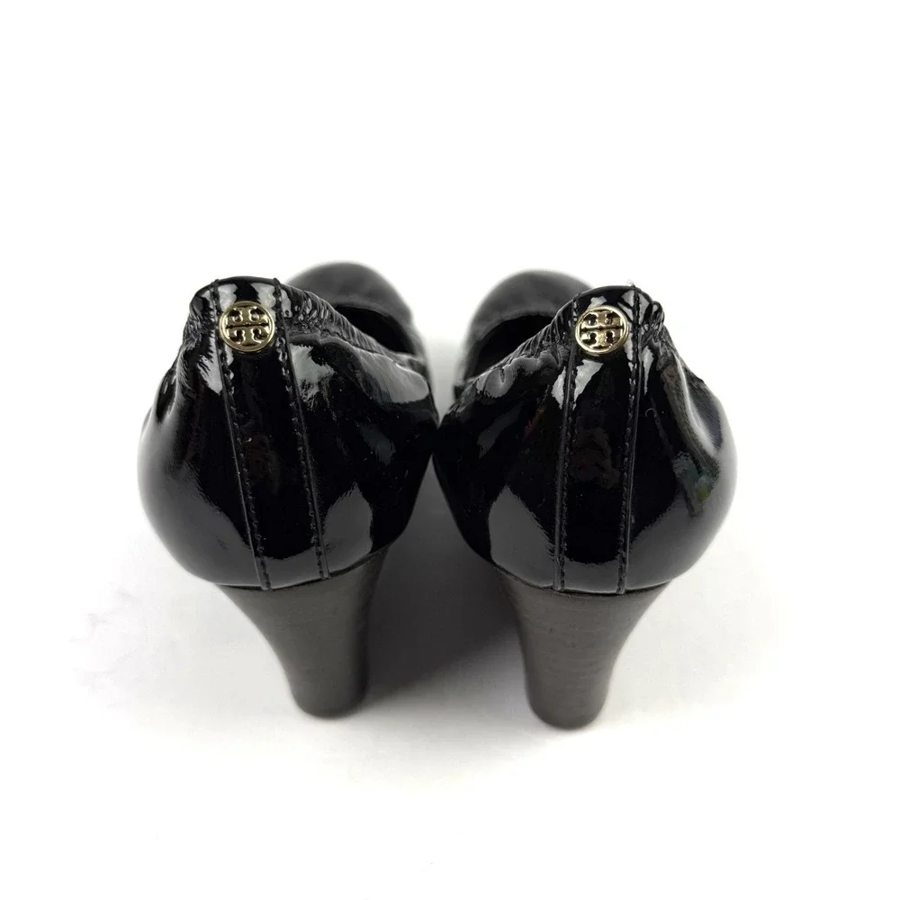 Tory Burch Eddie Ballet Wedge 7.5 Black Patent Leather Slip On Heels Gold Logo